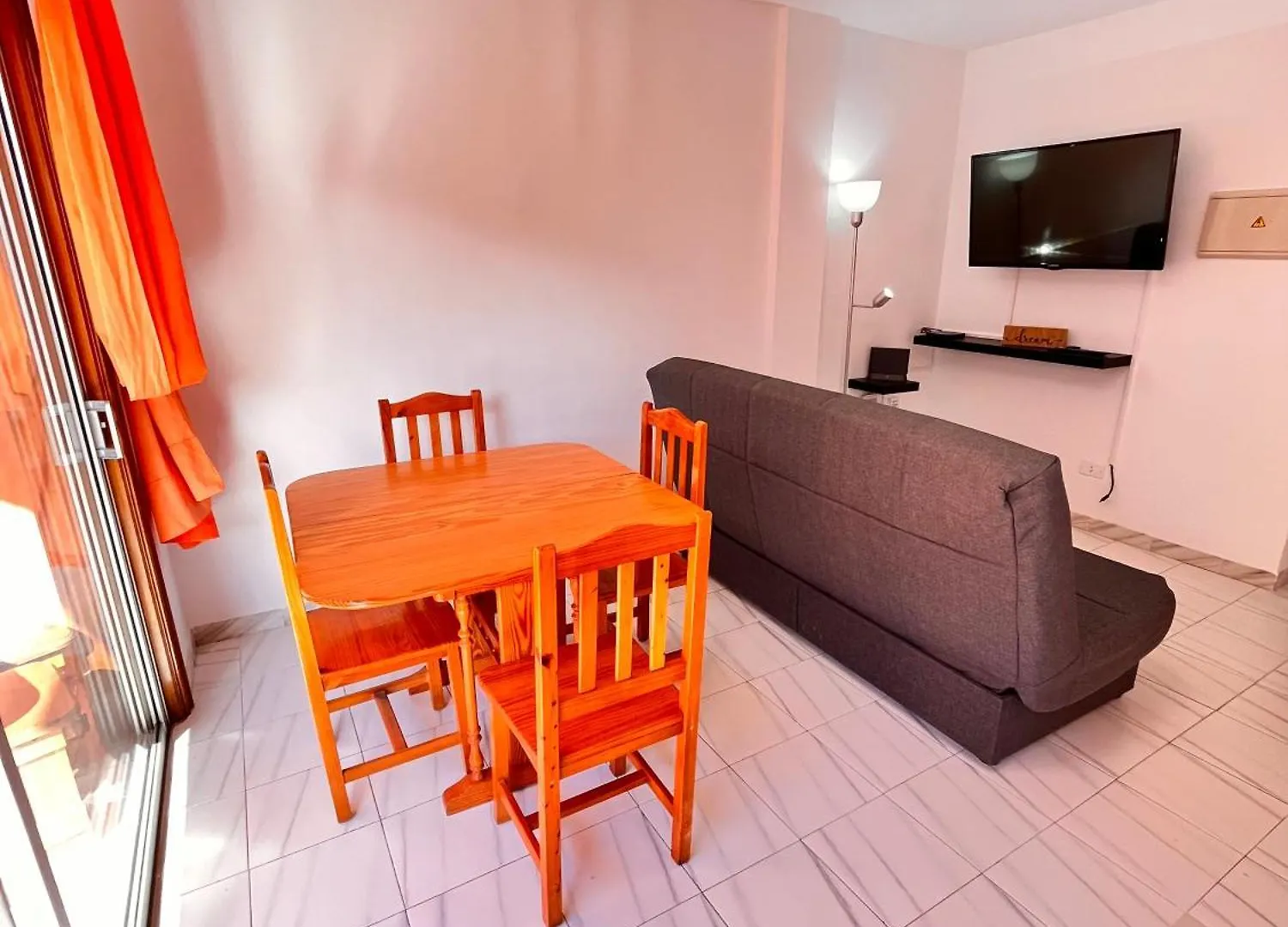 Brisa Marina En El Medano Apartment 0*, El Medano (Tenerife) Spain